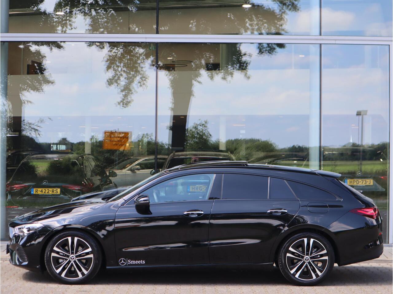 Mercedes-Benz CLA-KLASSE Shooting Brake 180 Star Edition Luxury Line