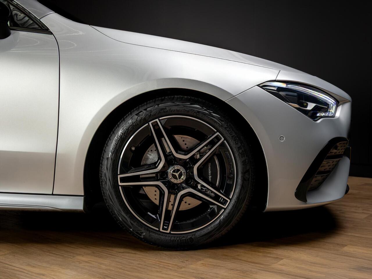 Mercedes-Benz CLA-KLASSE Shooting Brake 200 AMG Line