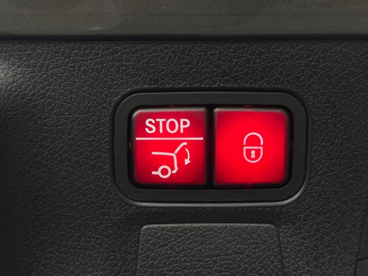 Mercedes-Benz CLA-KLASSE Shooting Brake 180 Bns Sol. AMG FULL PANO SFEER NAVI CAMERA