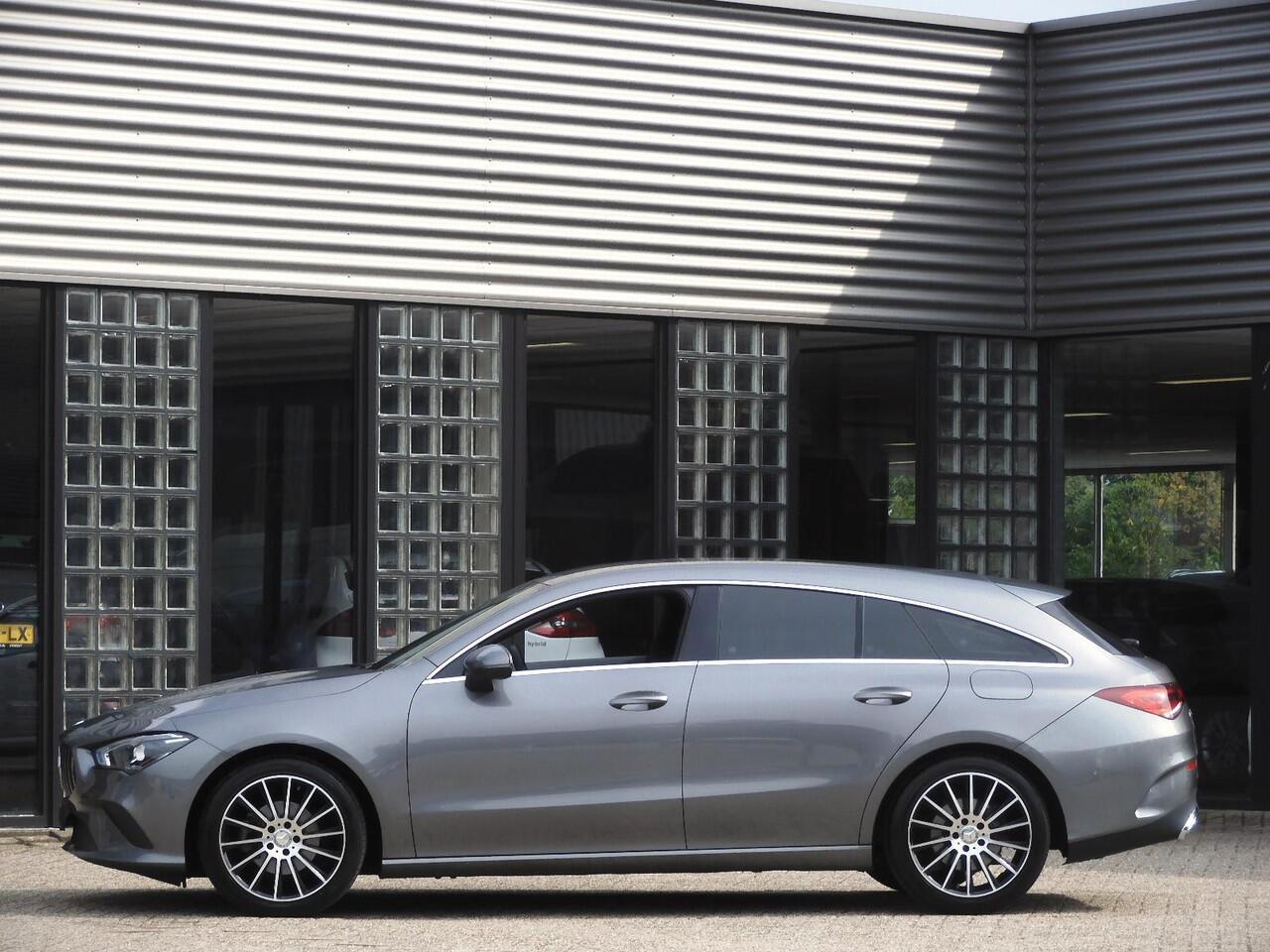 Mercedes-Benz CLA-KLASSE 180/ WIDESCREEN/ PANAMERICANA GRILLE/ ELEKT. KLEP/ 18INCH VELGEN