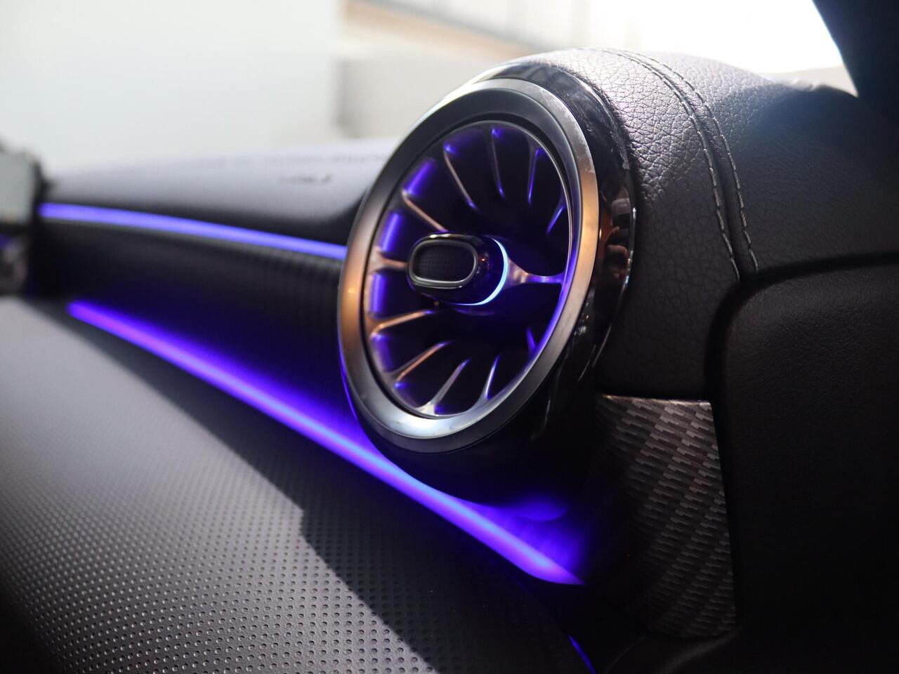 Mercedes-Benz CLA-KLASSE Shooting Brake 250e Star Edition Luxury Line LIMITED | Panoramaschuifdak | Dodehoekassistent | Achteruitrijcamera |