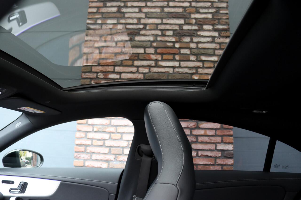 Mercedes-Benz CLA-KLASSE 250 e AMG Line | Distronic+ | Panoramadak | Memory | Burmester | HUD | Surround Camera | Keyless Go | Nightpakket | Augmented Reality |
