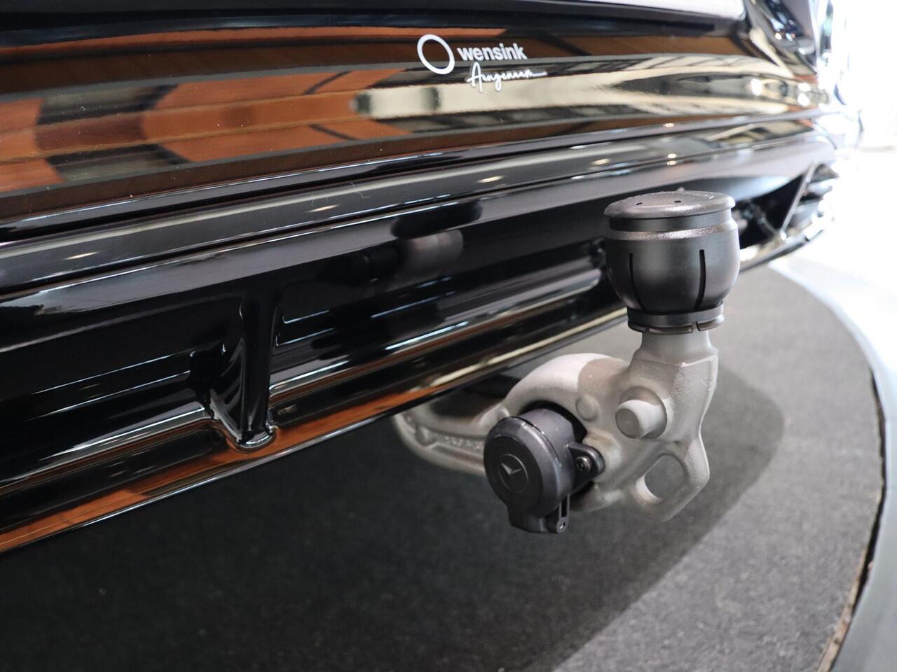 Mercedes-Benz CLA-KLASSE 250+ Launch Edition 85 kWh | Night | Panoramadak | DISTRONIC | Achteruitrijcamera | Dodehoekassistent | Trekhaak |