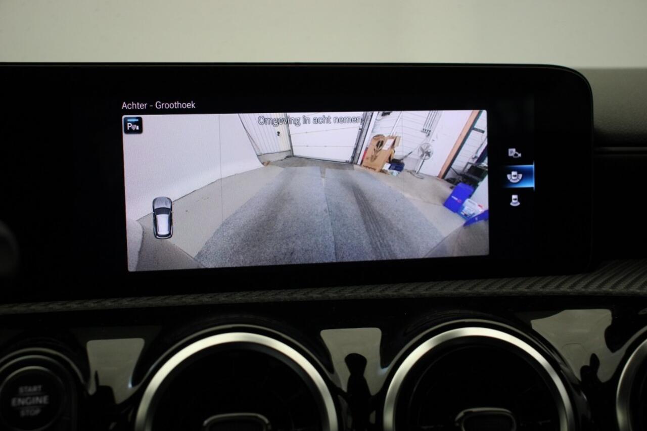 Mercedes-Benz CLA-KLASSE Shooting Brake 180 Business Solution Automaat - Digitaal Cockpit, Carplay, Camera, Stoelverw.