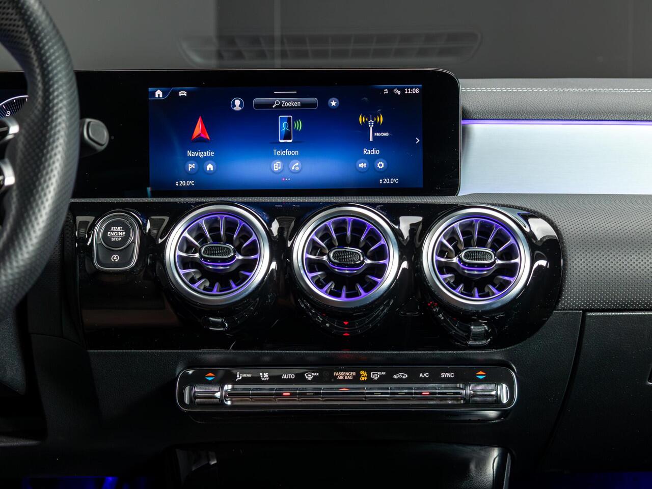 Mercedes-Benz CLA-KLASSE Shooting Brake 200 AMG Line