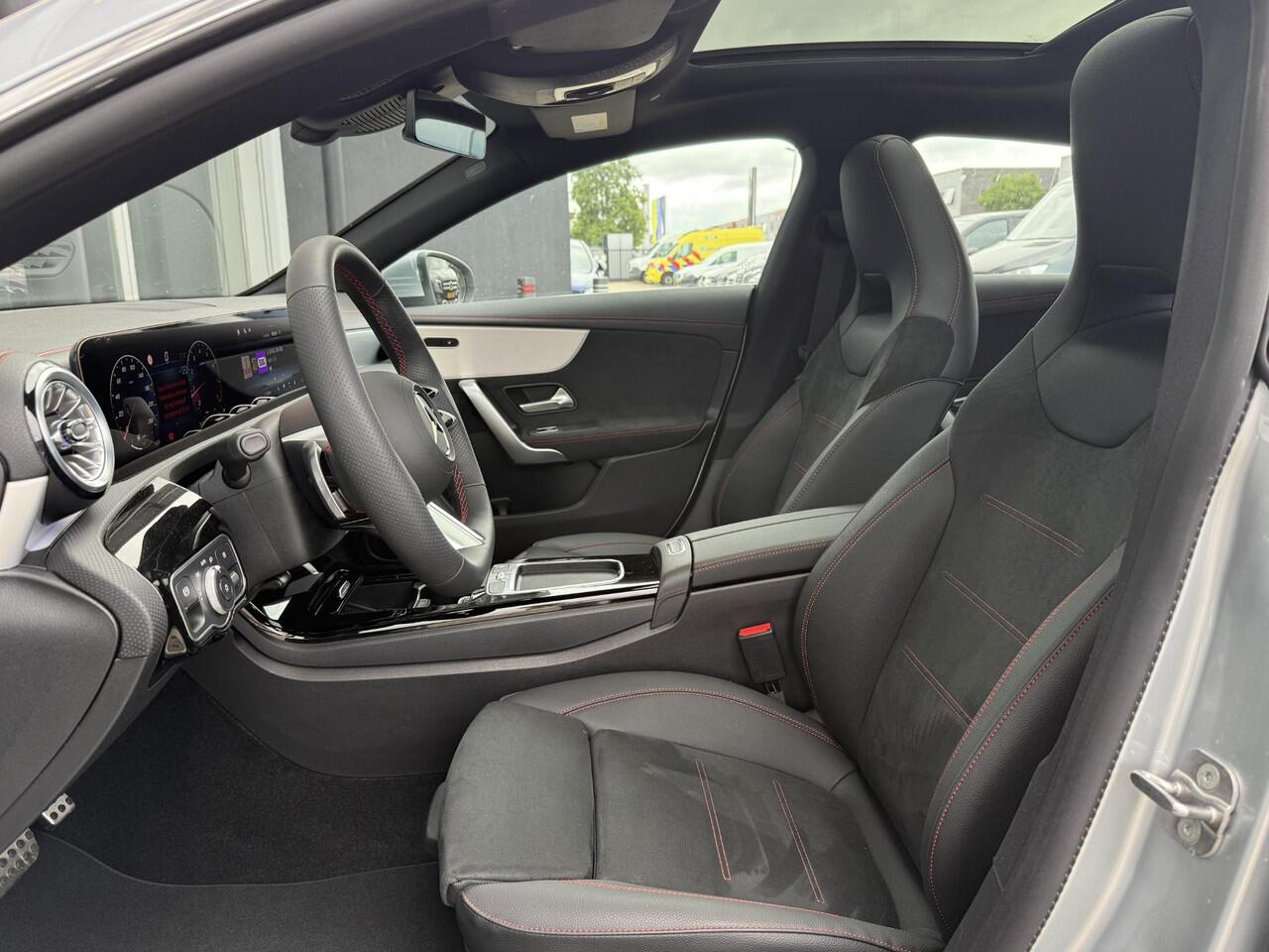 Mercedes-Benz CLA-KLASSE Shooting Brake 180 Star Edition LIMITED Panorama dak