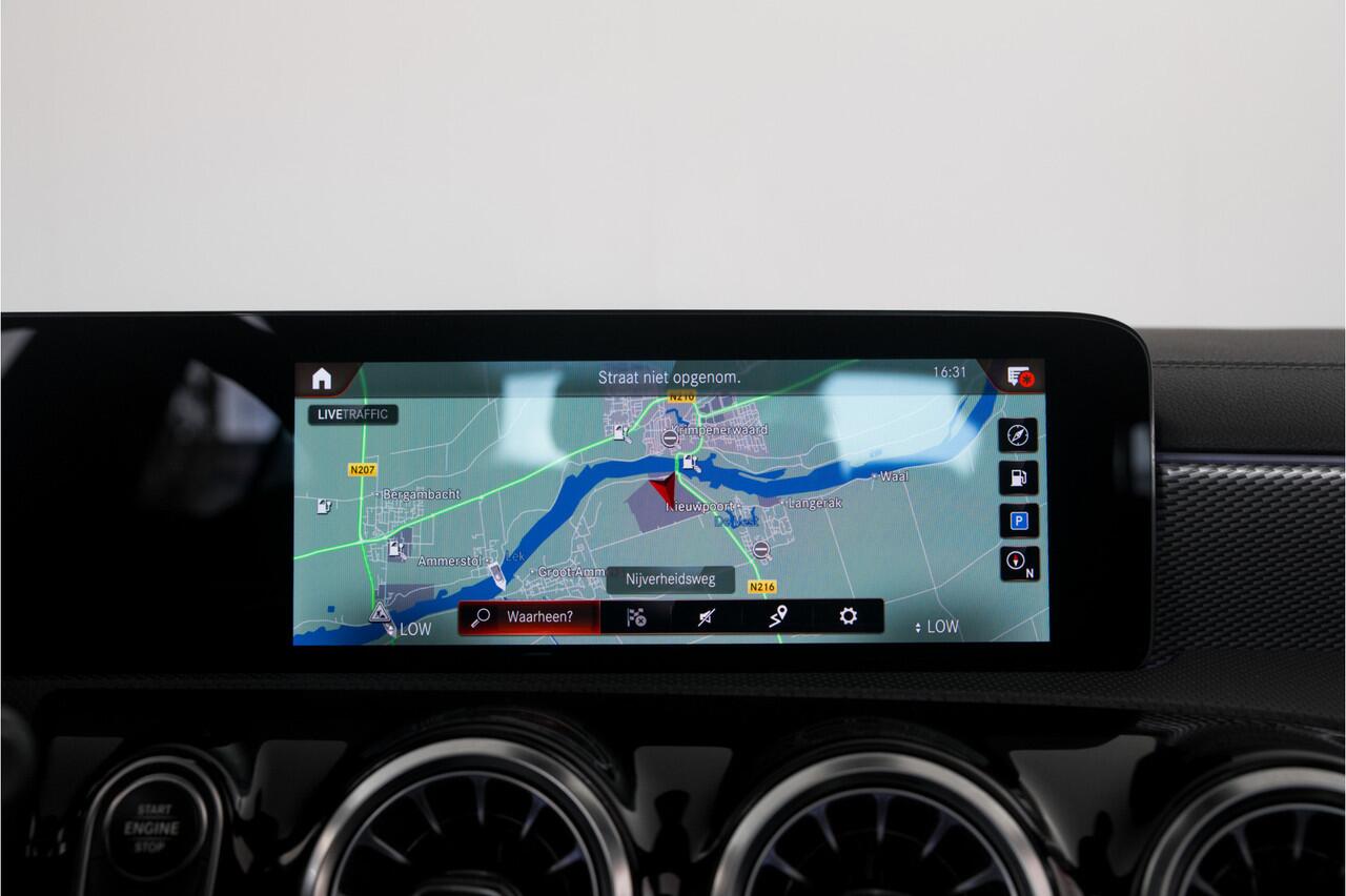 Mercedes-Benz CLA-KLASSE 250 e Advantage Sfeerverlichting Pano Leder Panoramadak