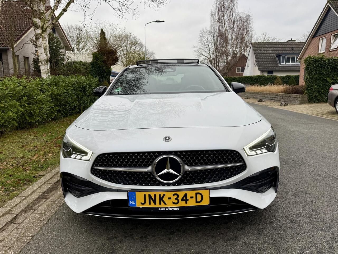 Mercedes-Benz CLA-KLASSE 180 AMG 136PK AUToPanooBurmesteroHeadup