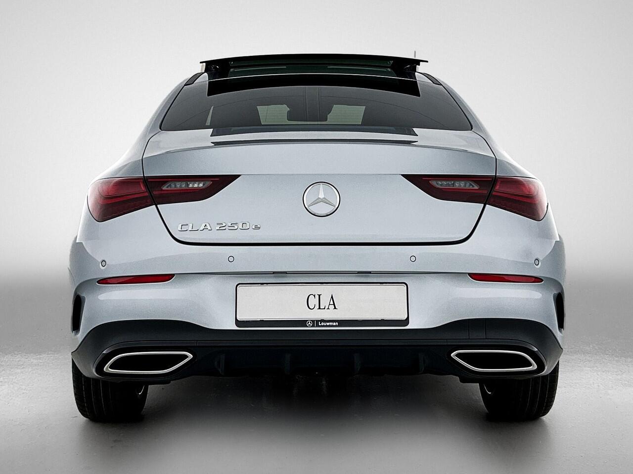 Mercedes-Benz CLA-KLASSE 250 e Business Solution AMG | Nightpakket | Adaptieve Cruise Control Distronic | Dodehoekassistent | MULTIBEAM LED | Panoramaschuifdak | Sierdelen aluminium |