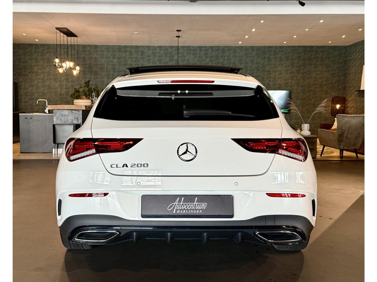 Mercedes-Benz CLA-KLASSE Shooting Brake 200 AMG I Pano I Camera I 2x Memory