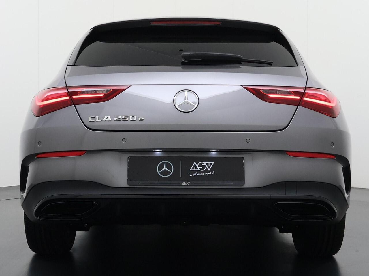 Mercedes-Benz CLA-KLASSE Shooting Brake 250 e Business Solution AMG