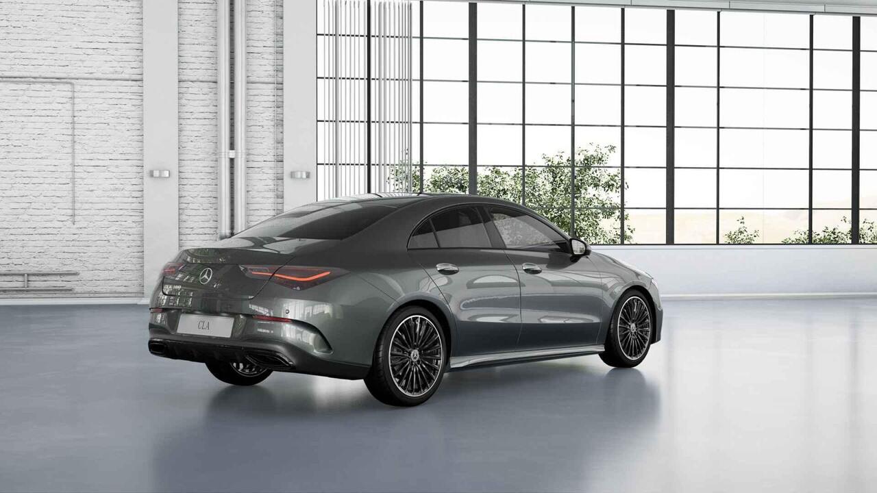 Mercedes-Benz CLA-KLASSE 180 Coupé Business Solution AMG | AMG Line Plus | Nightpakket | Panoramaschuifdak | Head-up display | Sfeerverlichting | 19" lichtmetalen velgen |