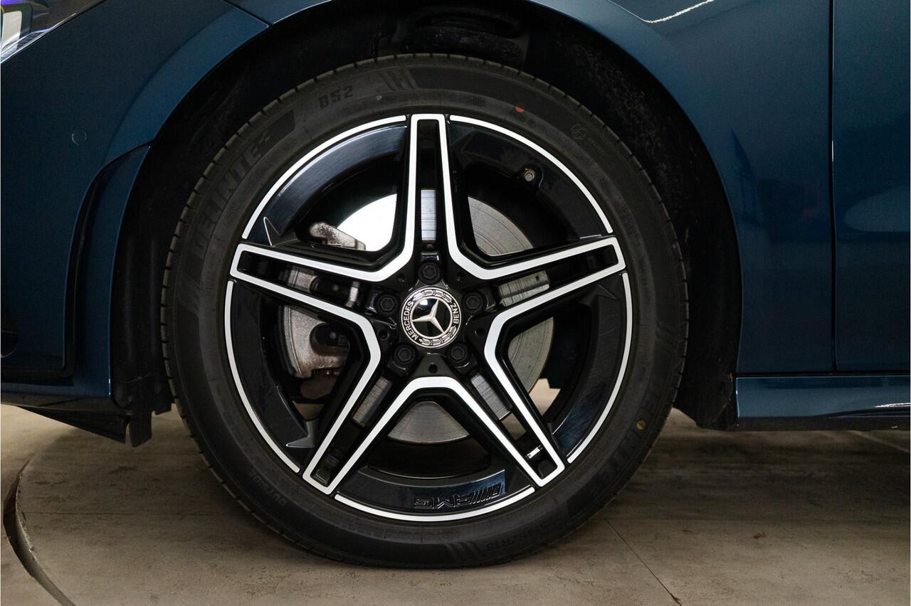 Mercedes-Benz CLA-KLASSE Shooting Brake 250 e AMG Line 218PK Premium | Night | Sfeer | MBUX | Stoelverw. | Multibeam | Garantie