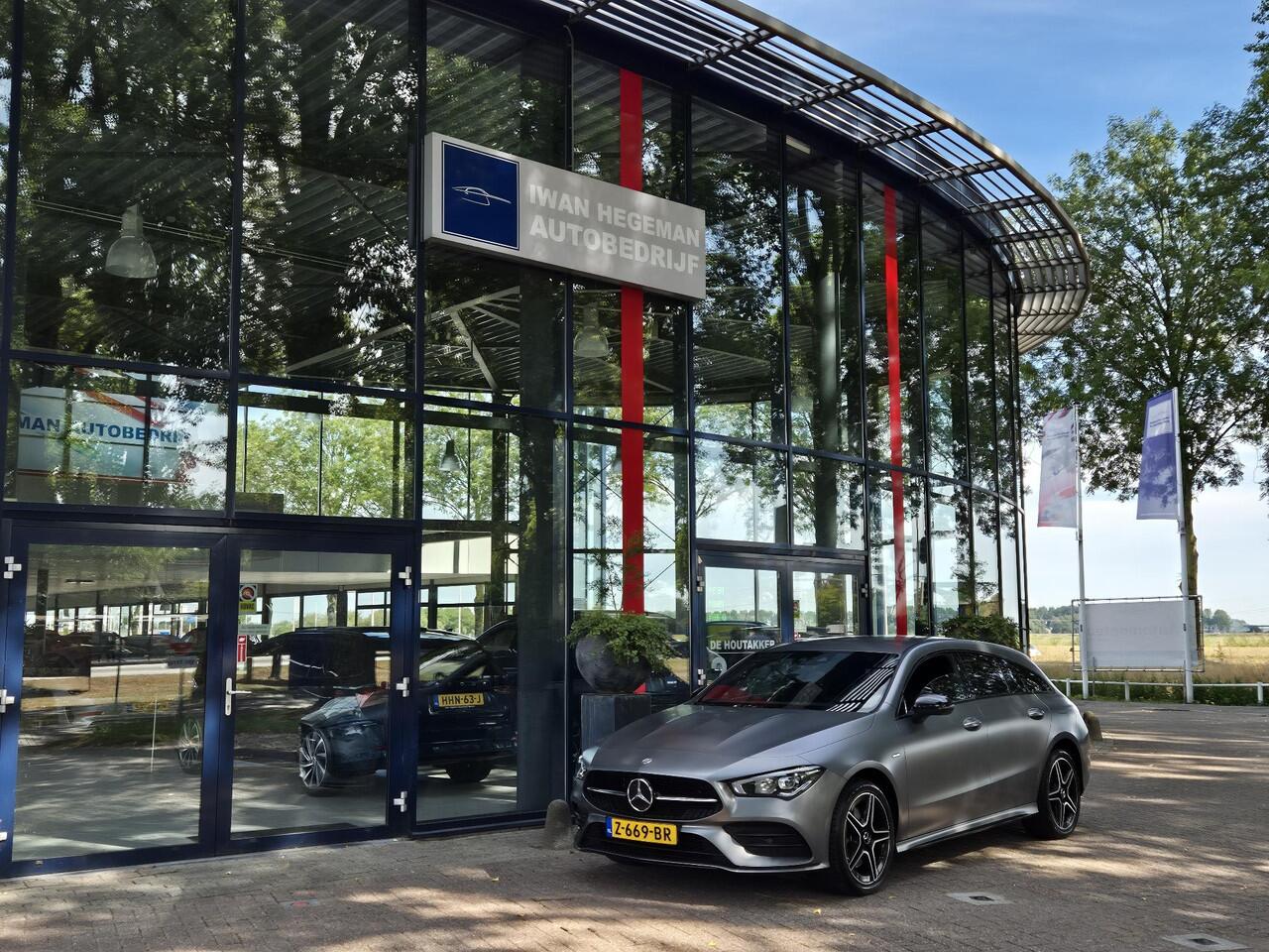 Mercedes-Benz CLA-KLASSE Shooting Brake 250 e Premium | Designo Mountaingrijs Magno | AMG LINE | ECC | PDC+Camera | Stoelverwarming |