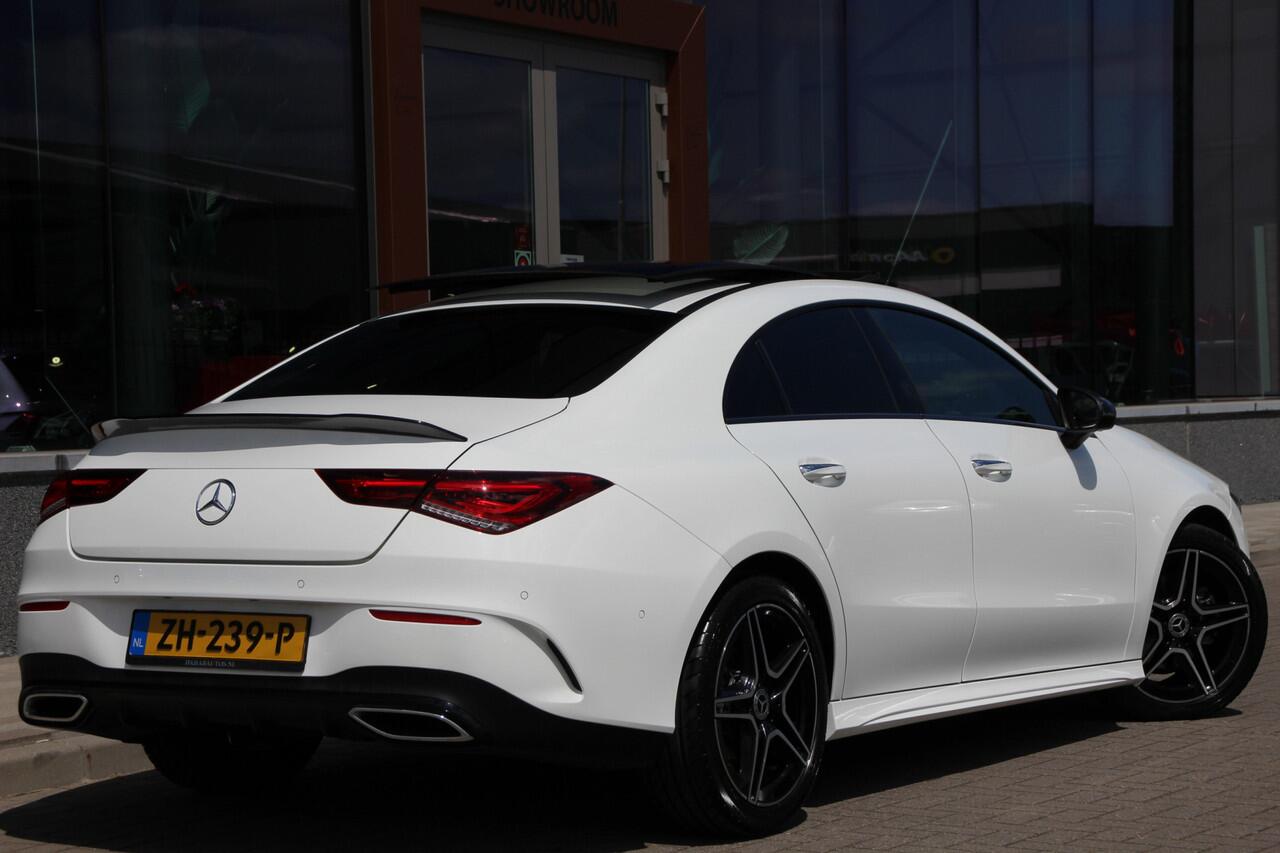 Mercedes-Benz CLA-KLASSE 180 AMG | Night pakket | Pano | Sfeerverlichting | Camera