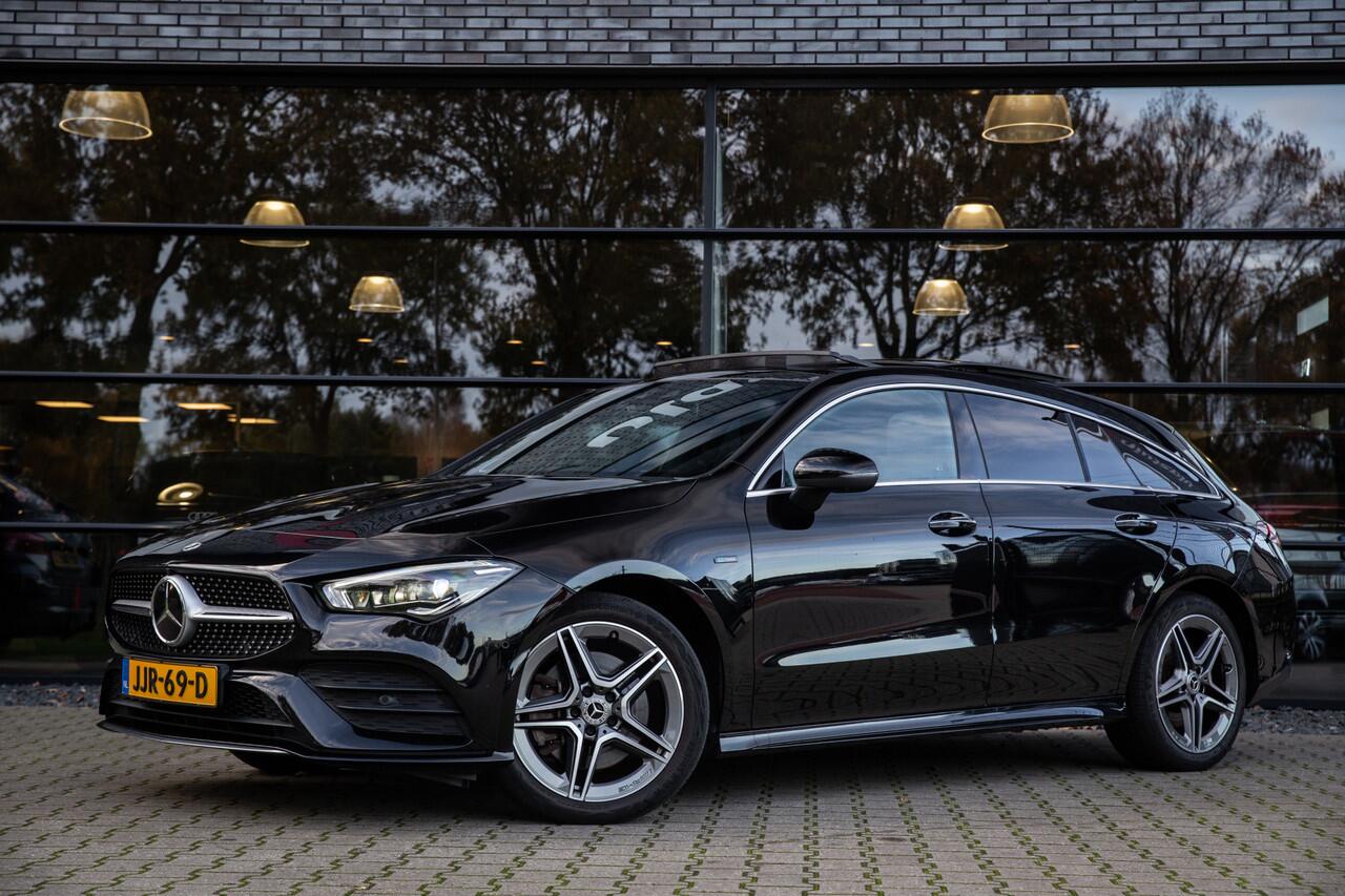 Mercedes-Benz CLA-KLASSE Shooting Brake 250 e Premium Plus , AMG, Panoramadak, Trekhaak, Sfeerverlichting,