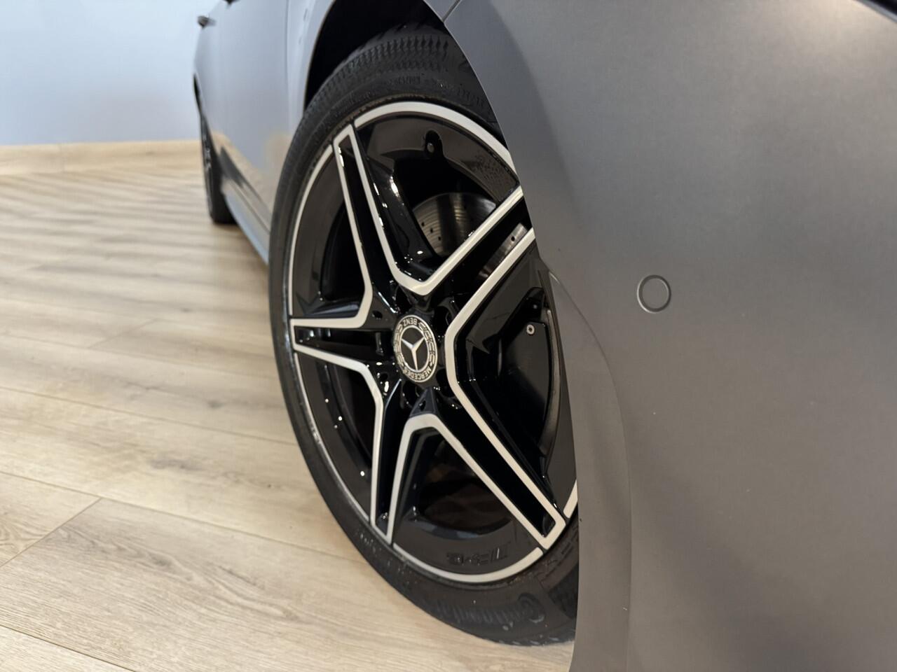 Mercedes-Benz CLA-KLASSE Shooting Brake 220 d Premium Plus Airco ECC | Panorama | Trekhaak | Camera | Cruise Control | Memory | Apple Carplay | Isofix | NAP