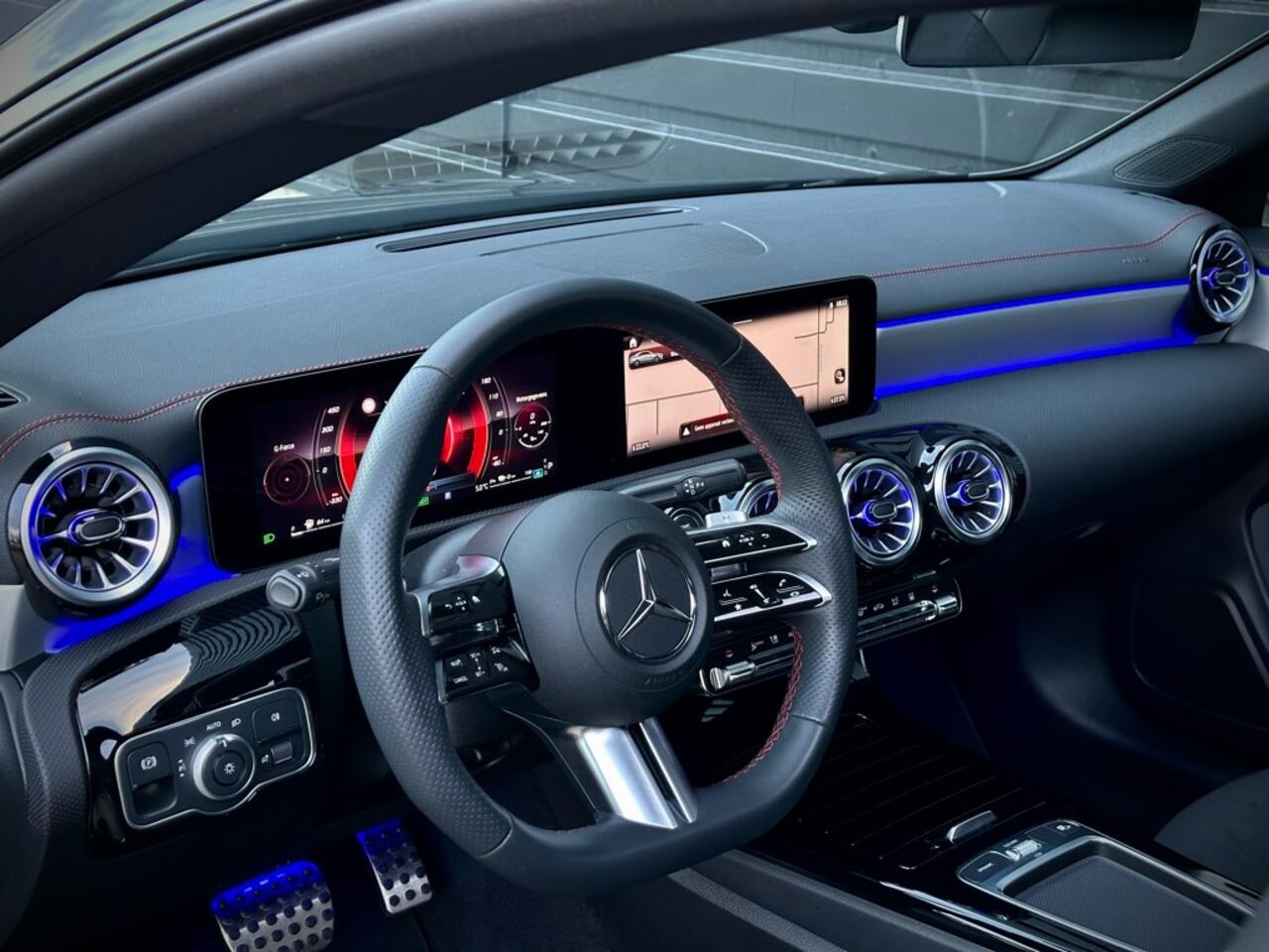 Mercedes-Benz CLA-KLASSE 250 e AMG LINE NIGHT|PANO|BLINDSPOT|CAMERA|FACELIFT