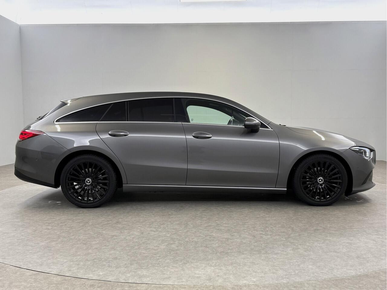 Mercedes-Benz CLA-KLASSE 180 Advantage | Camera | Virtual | Carplay | LED | Stoelverw. | Parkeersens. | NAP