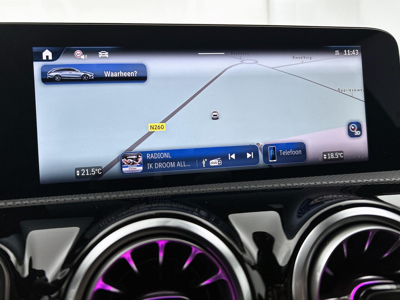 Mercedes-Benz CLA-KLASSE Shooting Brake 180 AMG Nightpakket | Trekhaak | Keyless Go | Sfeerverlichting | Stoelverwarming | Parkeerpakket met Camera | Inclusief 24 maanden Mercedes-Benz Certified garantie voor Europa.