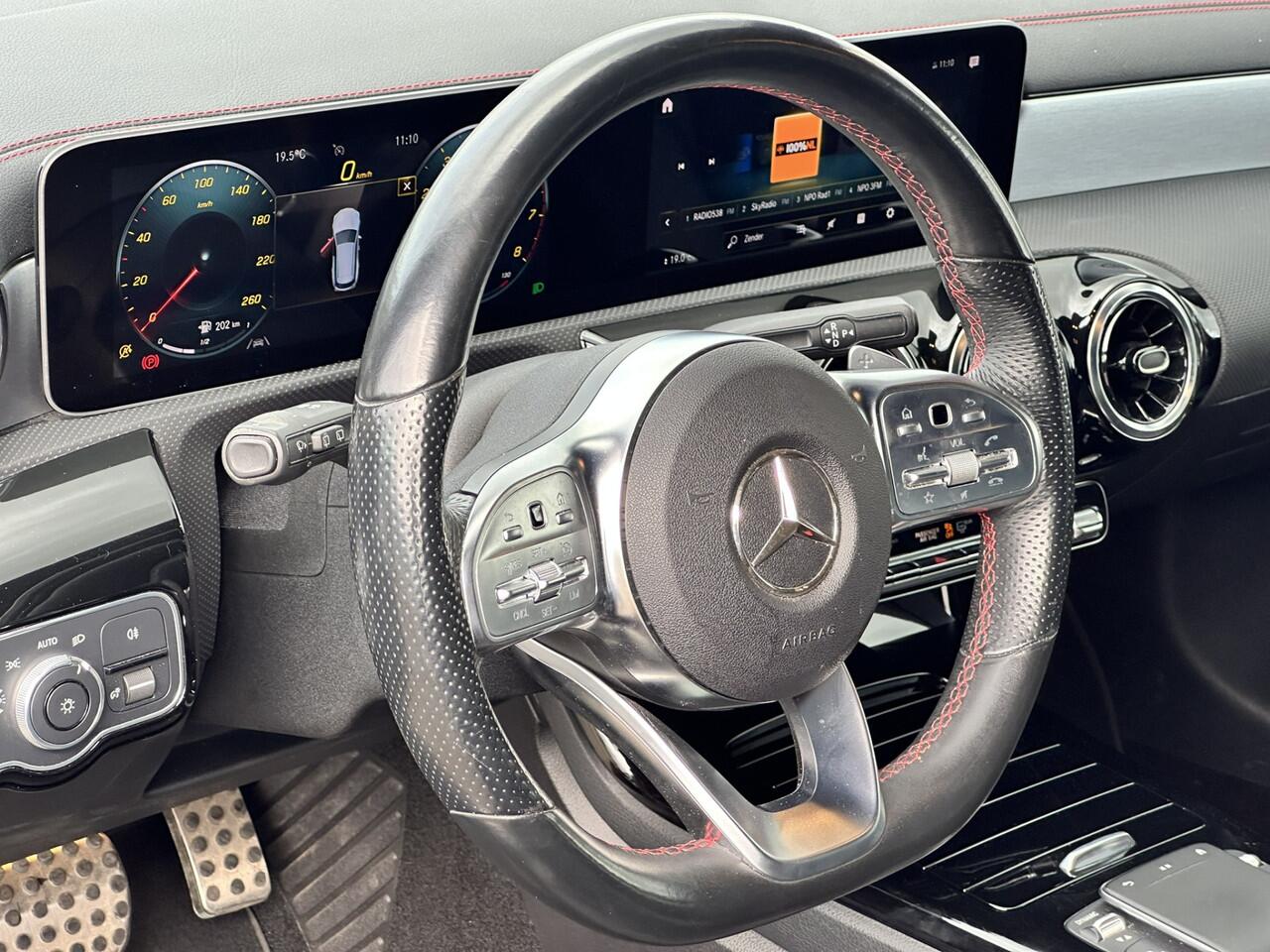 Mercedes-Benz CLA-KLASSE Shooting Brake 200 Business Solution AMG