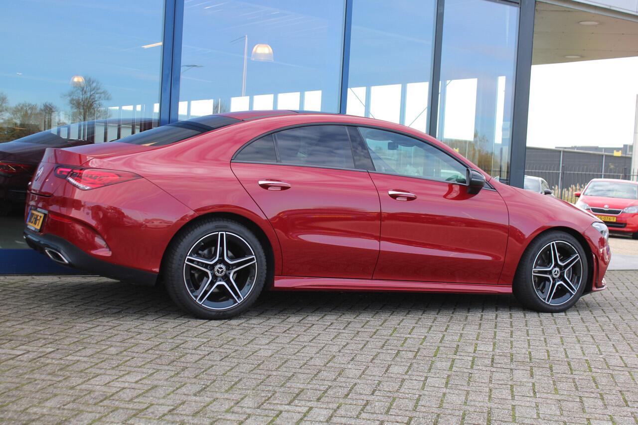 Mercedes-Benz CLA-KLASSE 200 AUT7 AMG Line NIGHT PAKKET PANORAMADAK MEMORY SFEER CAMERA