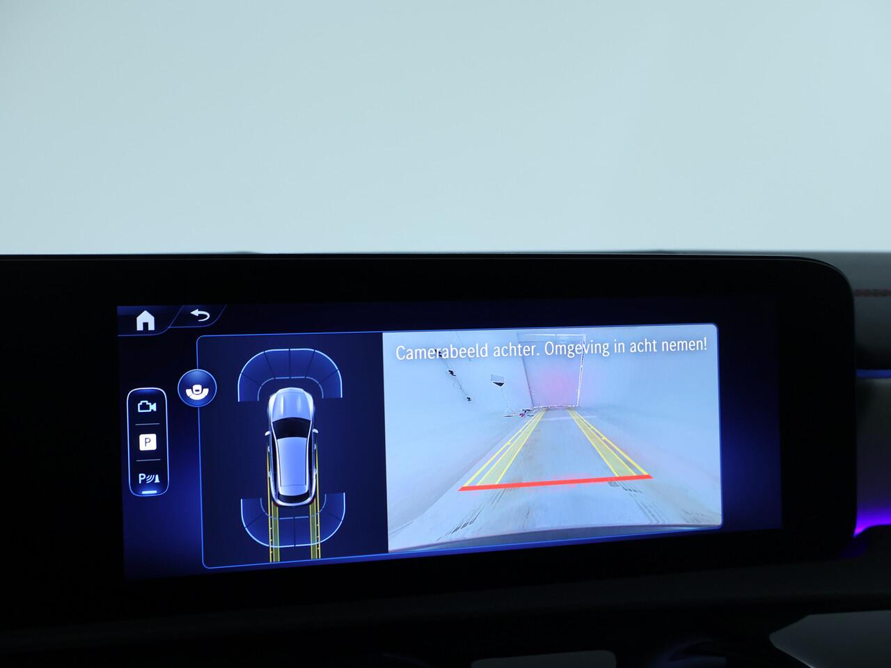 Mercedes-Benz CLA-KLASSE Shooting Brake 180 AMG Line LIMITED | Nightpakket | Parkeerpakket met achteruitrijcamera | KEYLESS GO | Dodehoekassistent | USB pakket plus | EASY PACK achterklep | MULTIBEAM LED | Verwarmde stoelen vooraan |