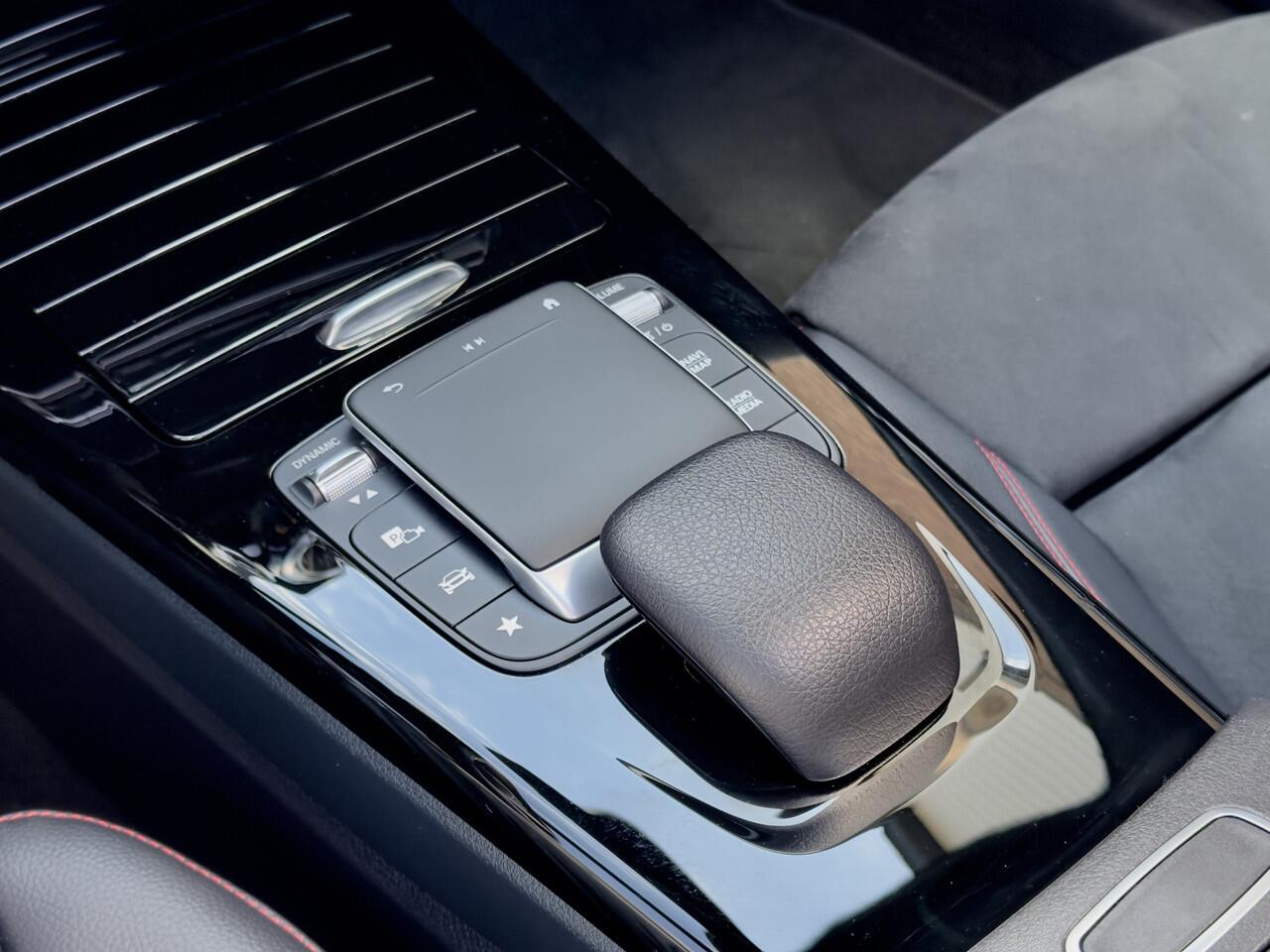 Mercedes-Benz CLA-KLASSE Shooting Brake 200 ACTIE! BETAAL NU 50% 14950 DE REST IN 2JR RENTEVRIJ FINANCIEREN