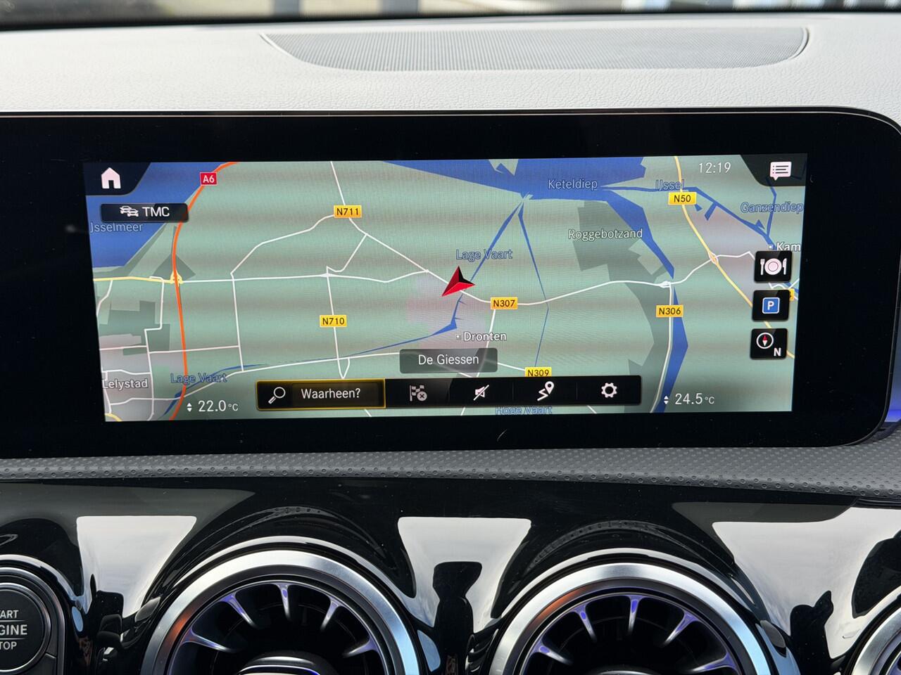 Mercedes-Benz CLA-KLASSE 200 AMG Line Premium Trekhaak | Stoelverw. | Camera |