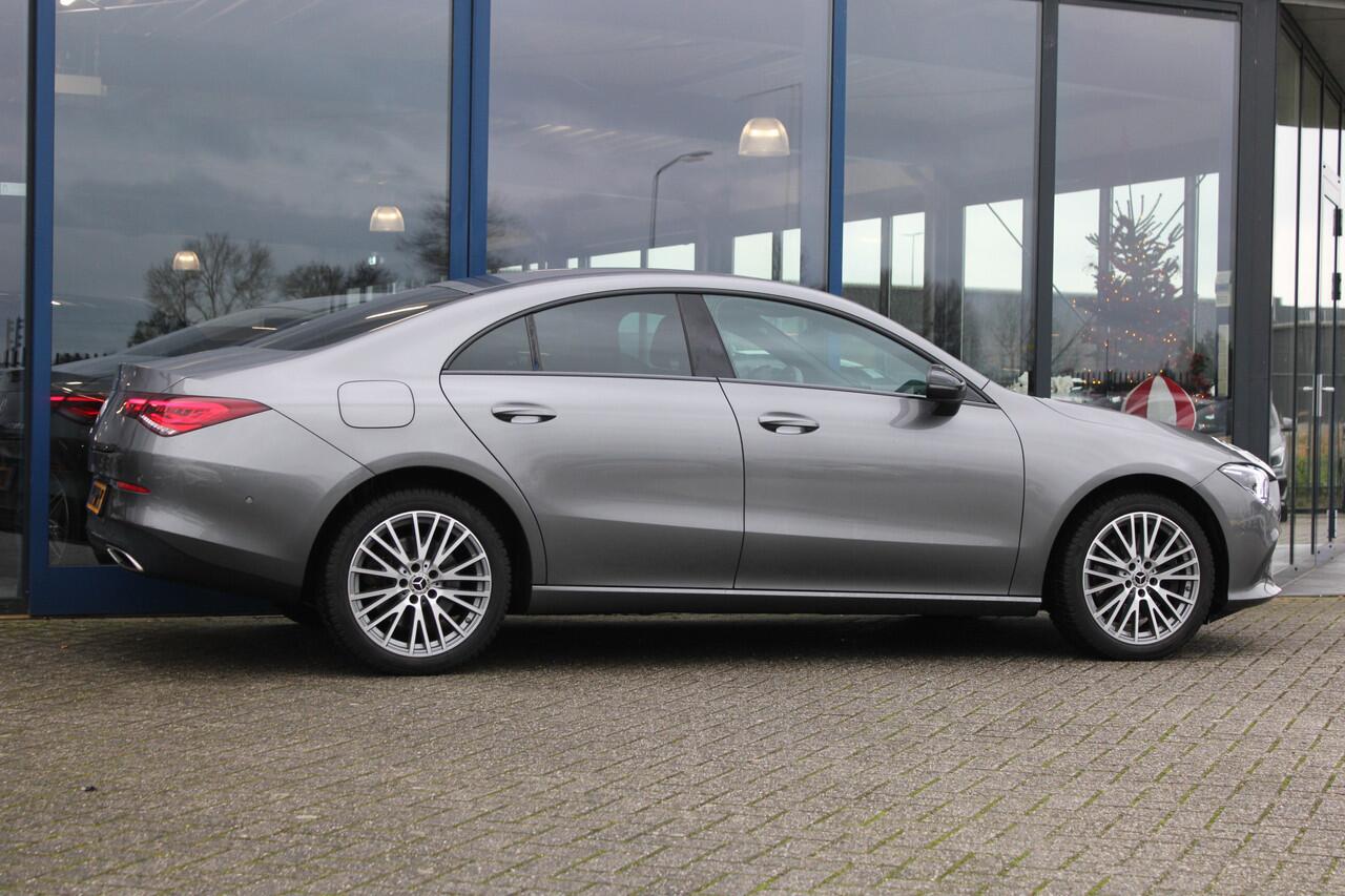Mercedes-Benz CLA-KLASSE 250e AUT8 Premium NIGHT PAKKET LEDER SFEER WIDESCREEN CAMERA 18''
