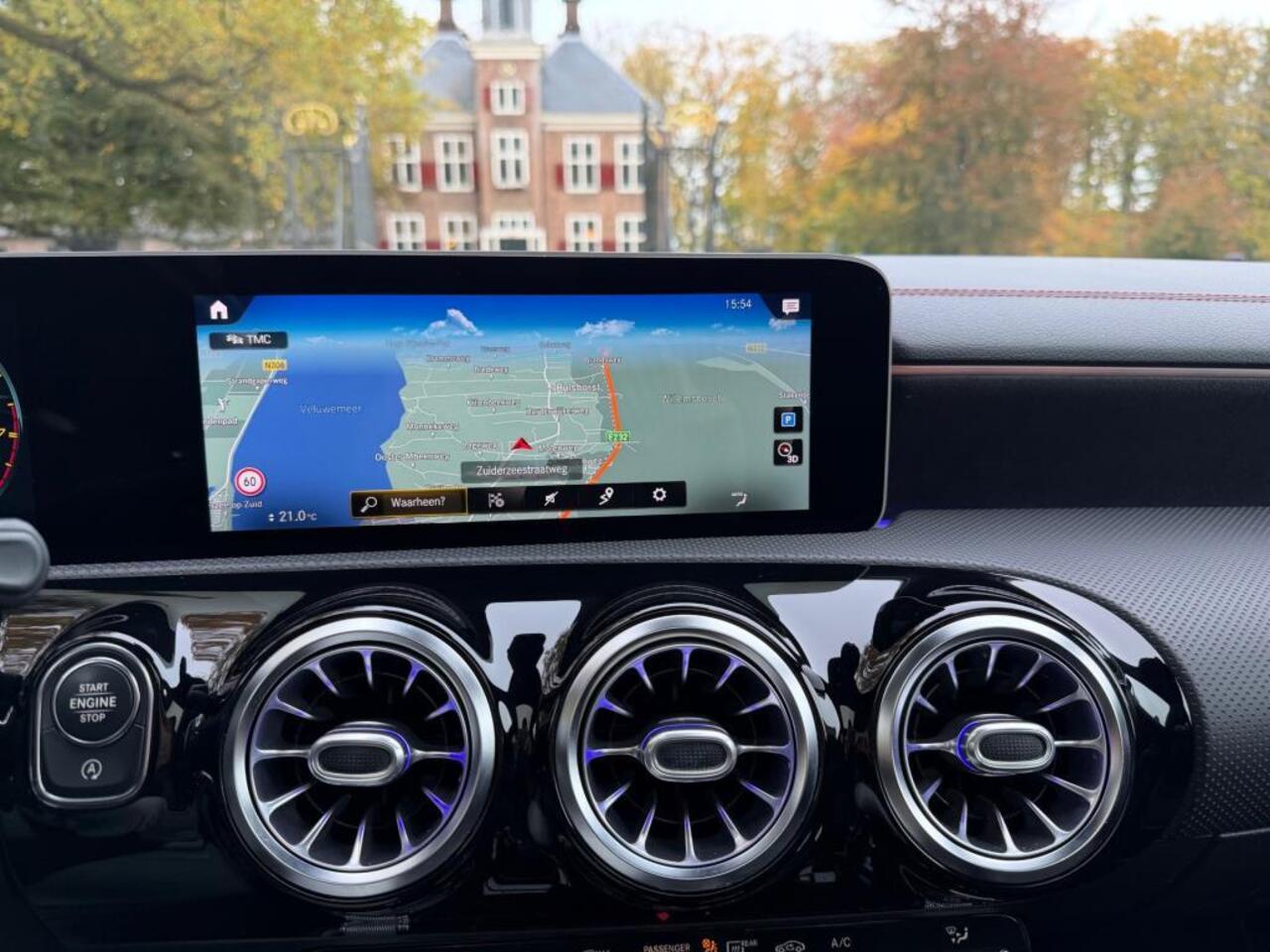 Mercedes-Benz CLA-KLASSE Shooting Brake AMG 35 4MATIC | HUD | Pano | Camera | Nwe Service |