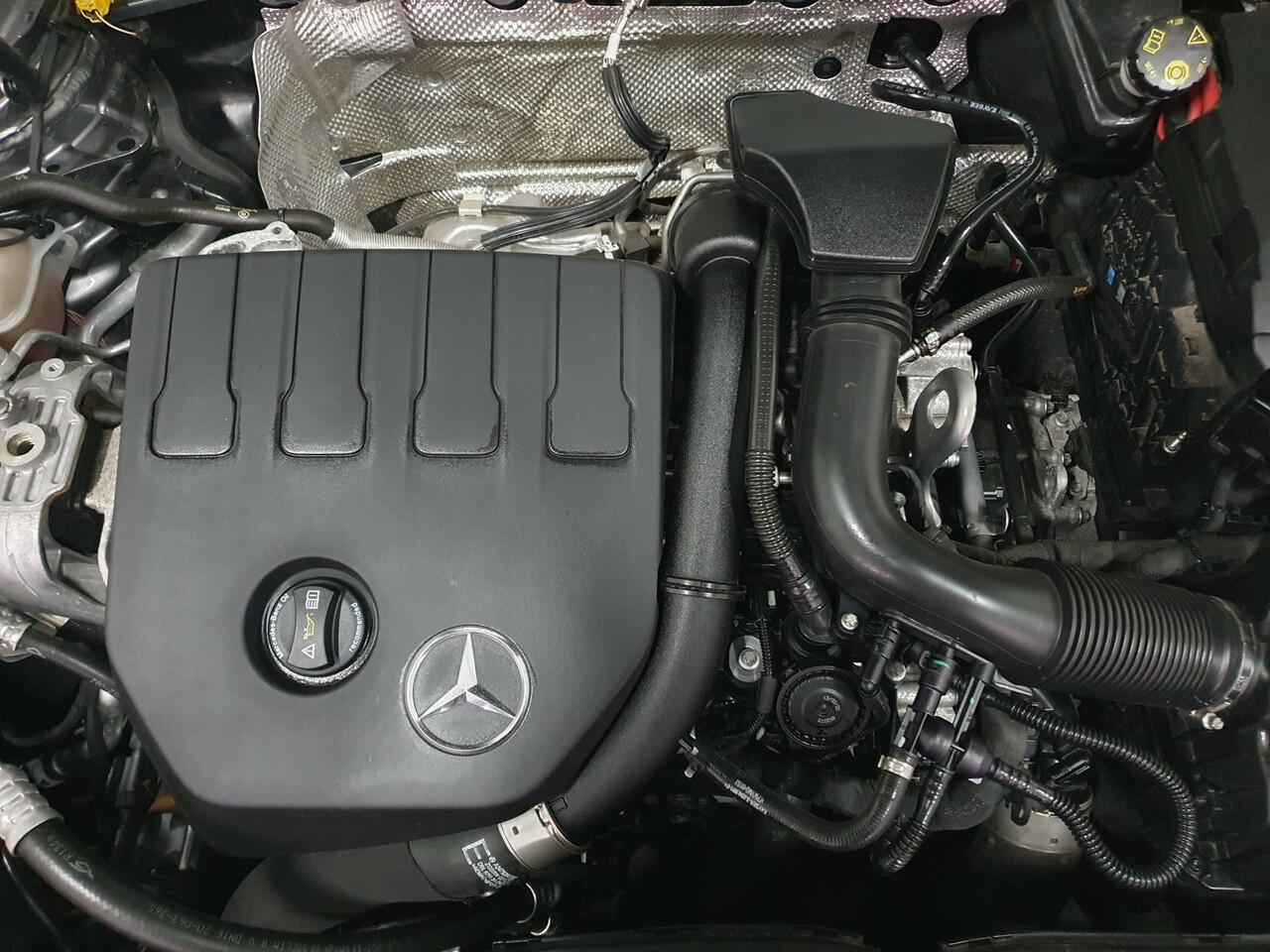 Mercedes-Benz CLA-KLASSE Shooting Brake 200 Business Solution AMG NAVI/LED/CRUISE/CLIMA/CAMERA