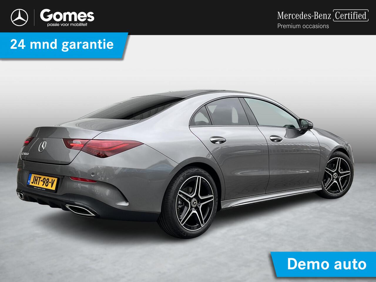 Mercedes-Benz CLA-KLASSE 180 Star Edition AMG | Night Pakket | Panoramadak | DISTRONIC Afstandsassistent | Dodehoekassistent | MULTIBEAM LED Koplampen | Sfeerverlichting | Stoelverwarming | Apple CarPlay | Android Auto | Sierdelen Aluminium | Elektrisch Inklapbare Buitenspiegels 