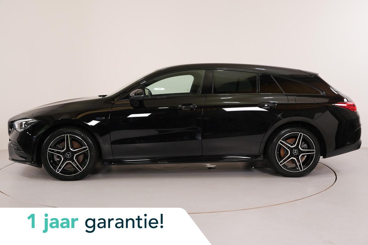 Mercedes-Benz CLA-KLASSE Shooting Brake 250 e AMG Night PHEV 218 pk | Pano | Memory | Keyless | El. achterklep |
