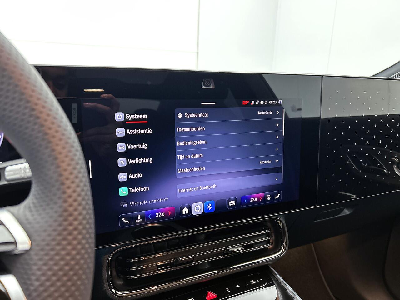 Mercedes-Benz CLA-KLASSE 250+ Launch Edition 85 kWh | Warmtepomp | Memorypakket | Adaptieve Cruisecontrol | Antidiefstal pakket URBAN GUARD | Nightpakket | 19 inch AMG velgen | Sierdelen aluminium | MULTIBEAM LED |