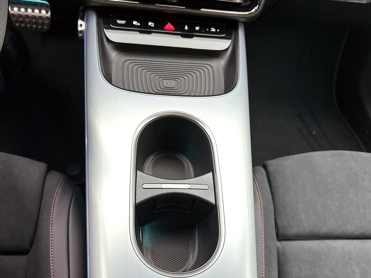 Mercedes-Benz CLA-KLASSE 250+ Launch Edition 85 kWh | Warmtepomp | Memorypakket | Adaptieve Cruisecontrol | Antidiefstal pakket URBAN GUARD | Nightpakket | MULTIBEAM LED | Sierdelen aluminium |