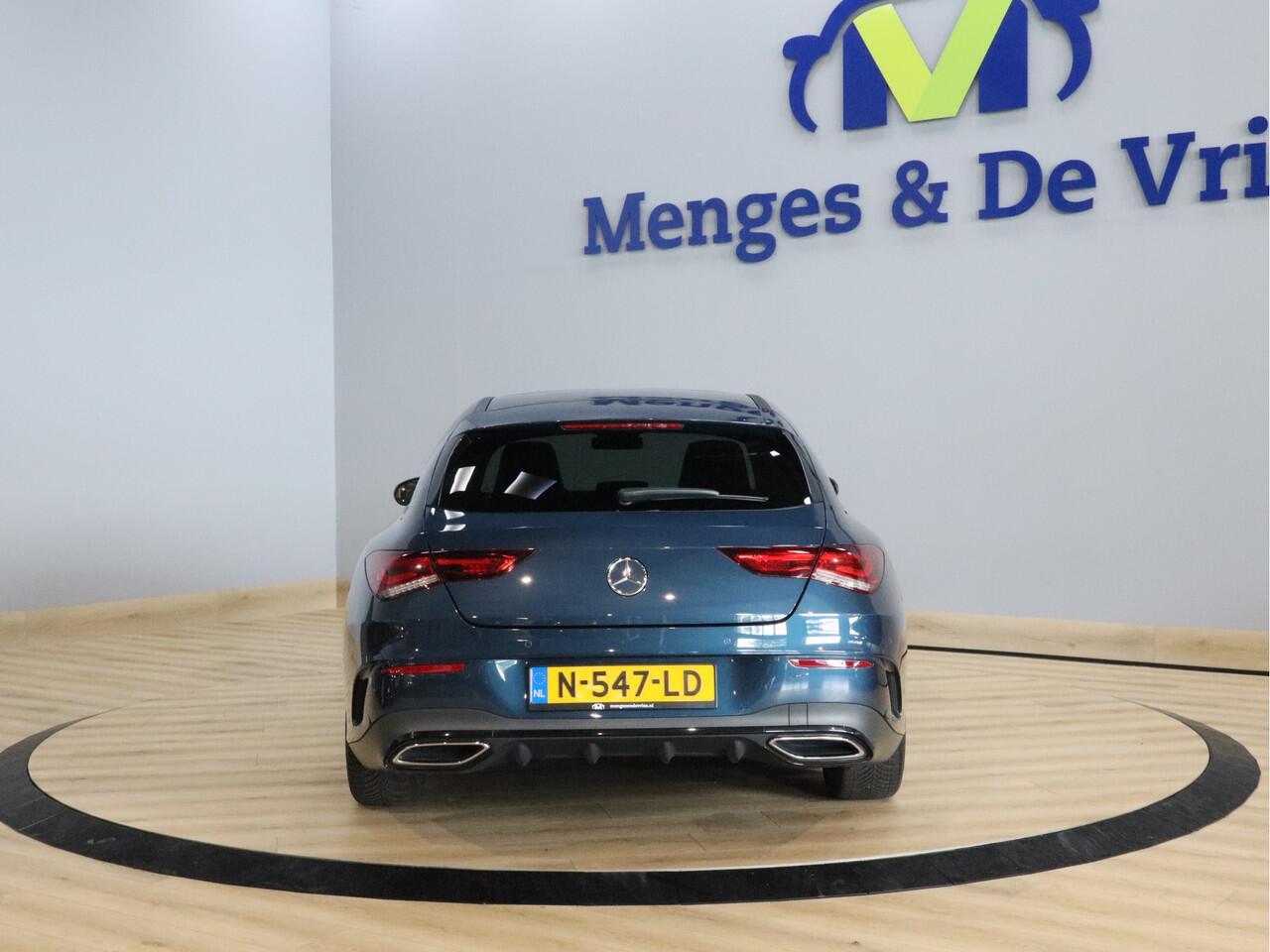 Mercedes-Benz CLA-KLASSE Shooting Brake 180 Business Solution AMG AMG Line | Panorama | Camera | Sfeer | LED | Virtual | Memory | Cruise Controle | Isofix | NAP