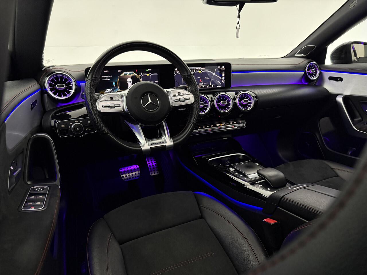 Mercedes-Benz CLA-KLASSE AMG 35 4MATIC | Pano | Burmester | Sfeerverl. | Virtual | Camera | Cruise | Stoelverw. | Keyless