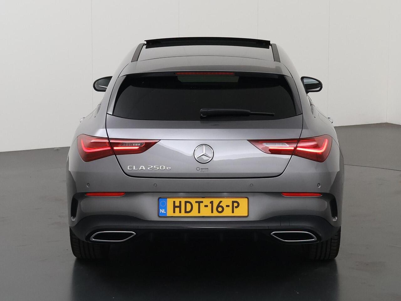 Mercedes-Benz CLA-KLASSE Shooting Brake 250e Star Edition AMG Line | Panorama schuifdak | MULTIBEAM LED | Nightpakket | Sfeerverlichting | Multispaak Velgen