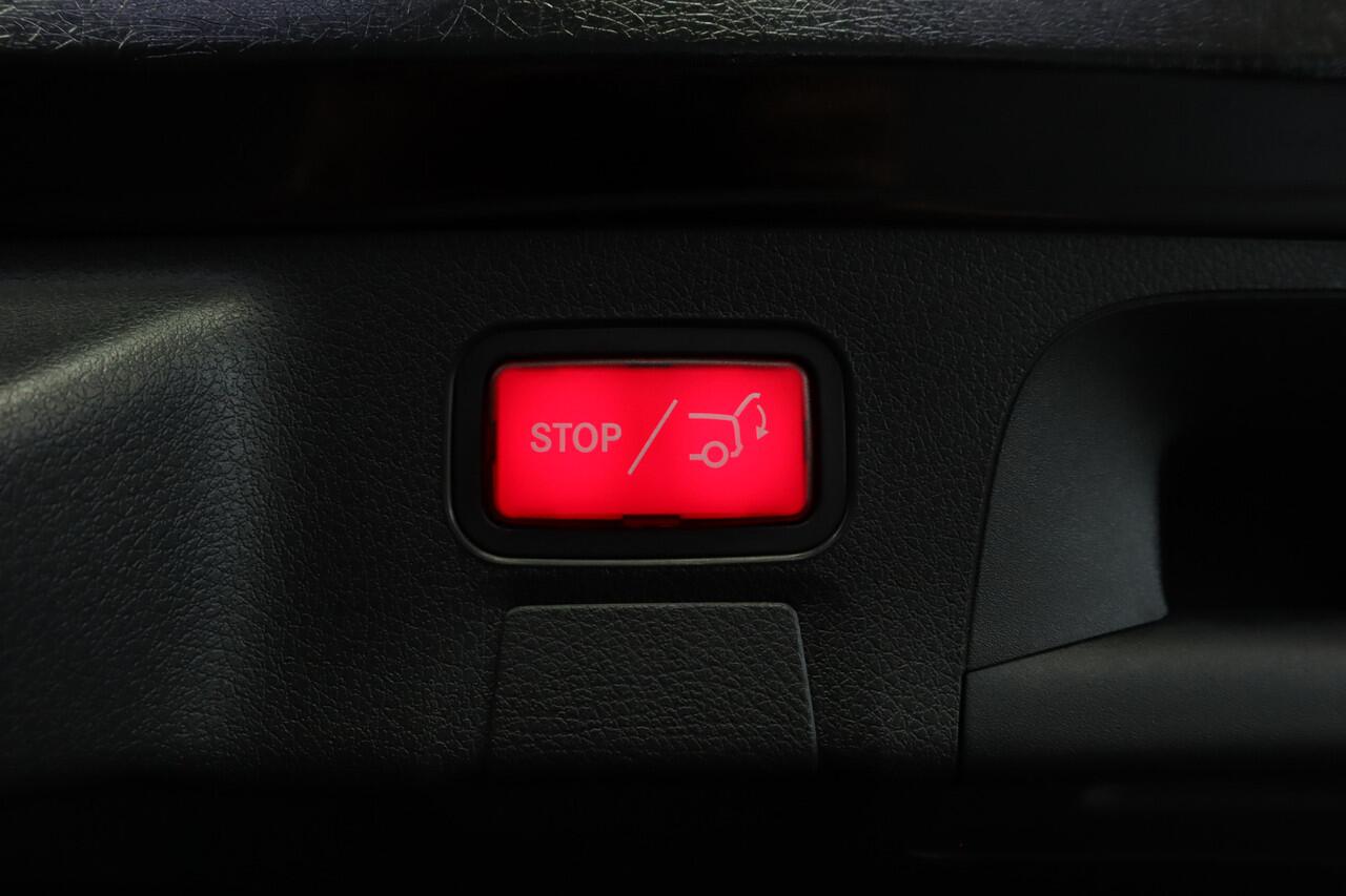 Mercedes-Benz CLA-KLASSE Shooting Brake 200 d Camera | Stoelverwarming | Navigatie