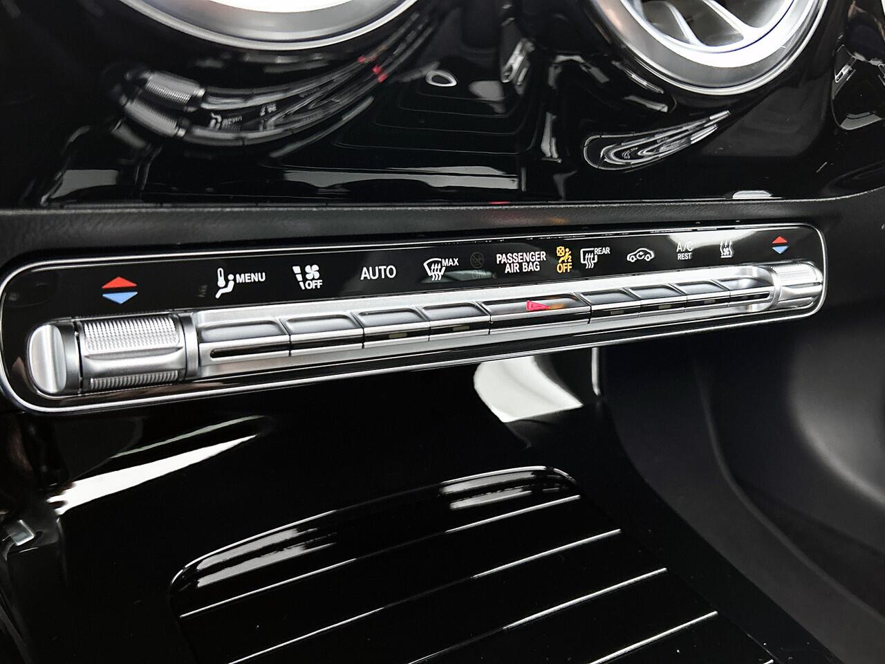 Mercedes-Benz CLA-KLASSE Shooting Brake 250 e Business Solution AMG | Nightpakket | Smartphone-integratie | Multibeam LED | Panoramaschuifdak | Stoelverwarming voor | Sfeerverlichting | KEYLESS-GO comfortpakket |