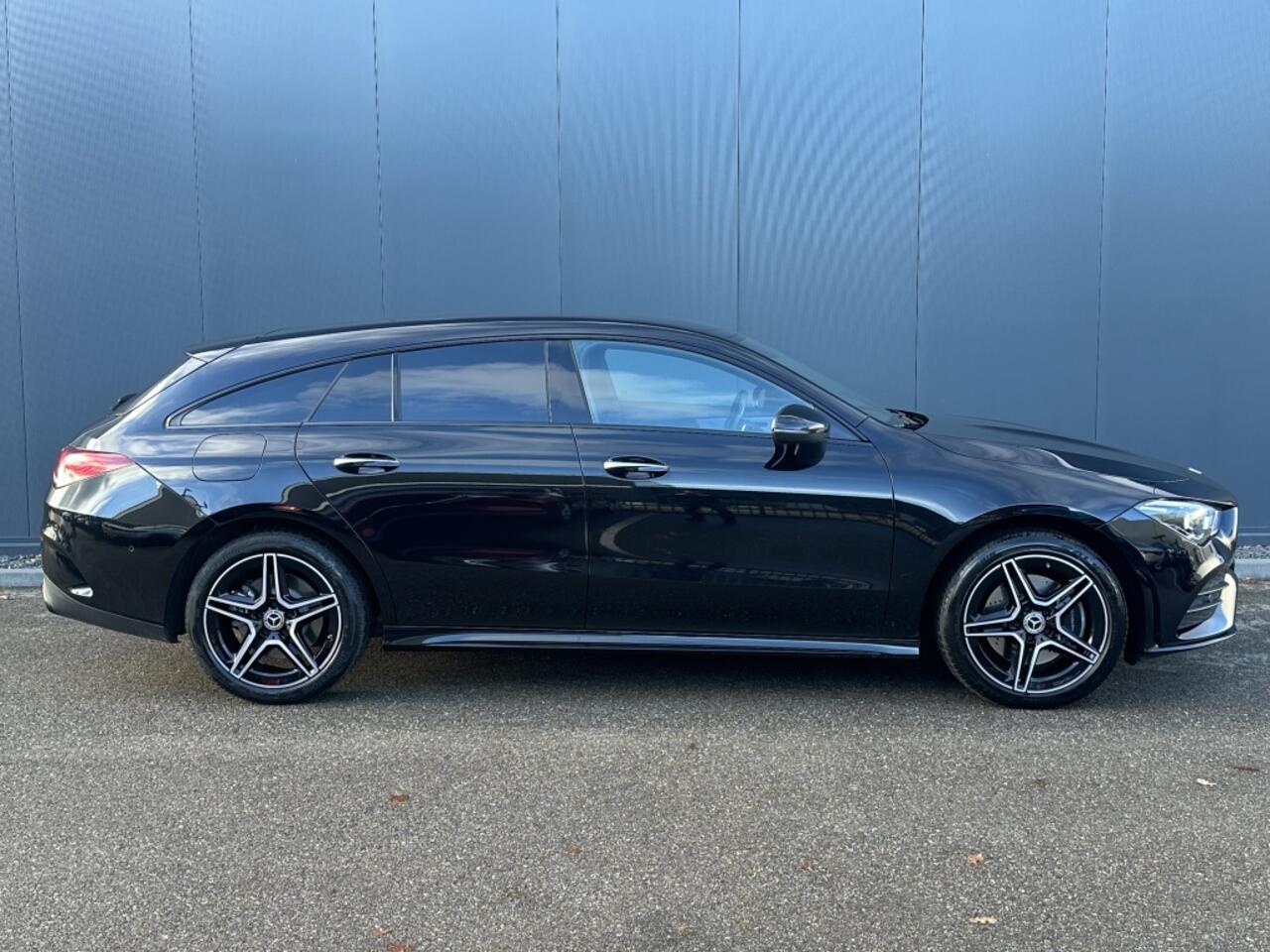 Mercedes-Benz CLA-KLASSE Shooting Brake 250 e AMG Line