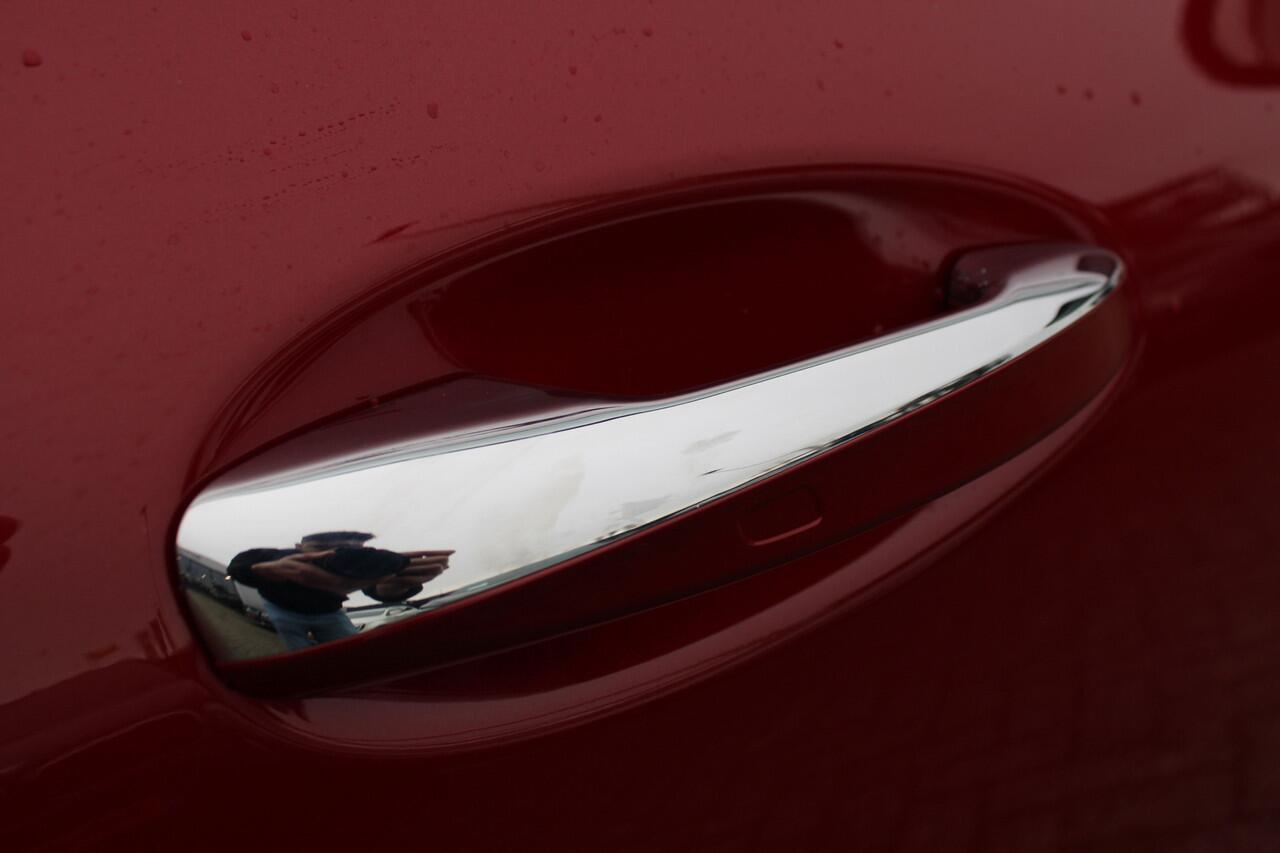 Mercedes-Benz CLA-KLASSE Shooting Brake 200 AUT7 Luxury Line PANORAMADAK LEDER MEMORY DISTRONIC SFEER CARPLAY KEY-LESS GO MULTIBEAM