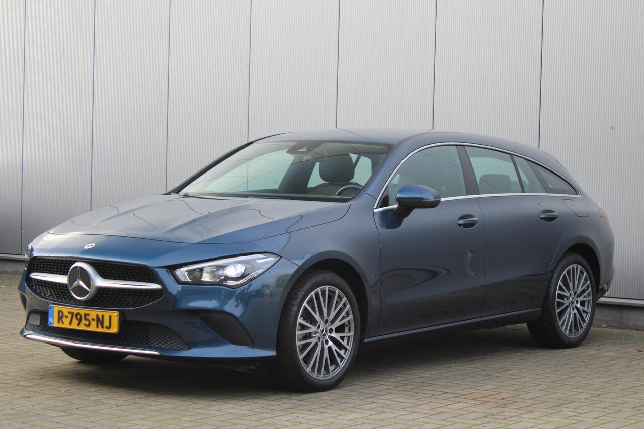 Mercedes-Benz CLA-KLASSE Shooting Brake 250 e 218pk Luxury Line | Widescreen | Camera | Navigatie | Stoel & stuurverwarming | Elektrische achterklep | Zwenkbare trekhaak