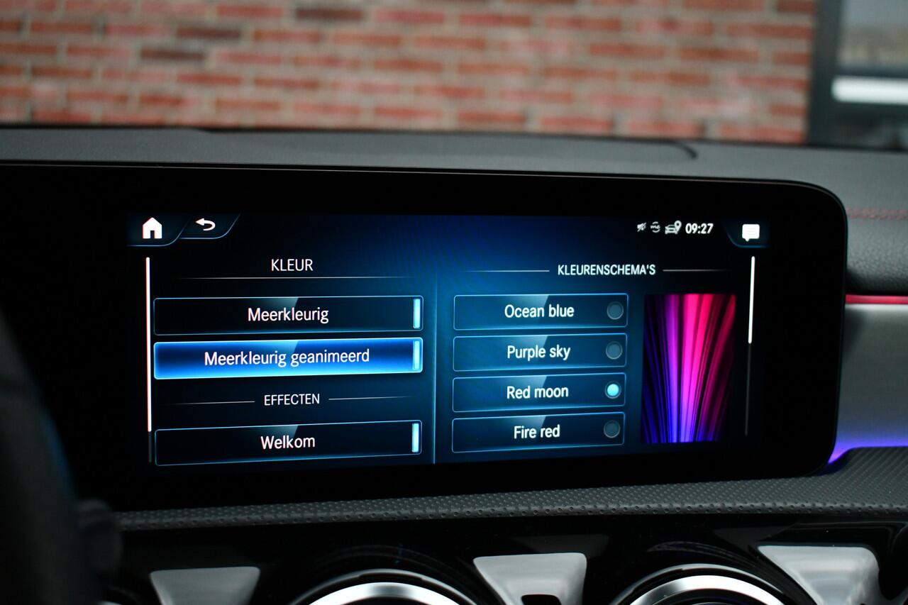 Mercedes-Benz CLA-KLASSE Shooting Brake 250 e AMG Line Pano Night Camera