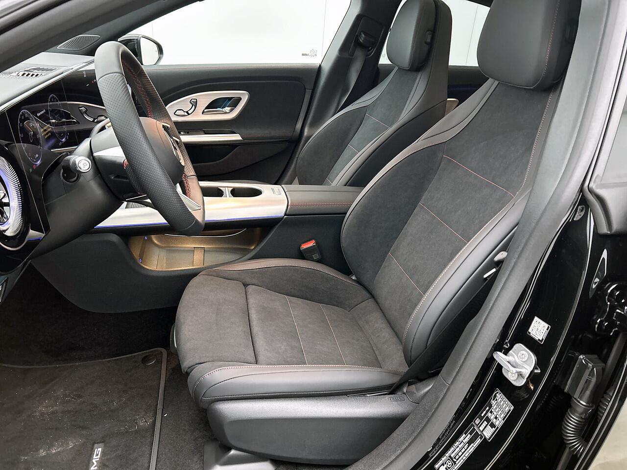 Mercedes-Benz CLA-KLASSE 250+ Launch Edition 85 kWh Trekhaak | Adaptieve Cruisecontrol | Multibeam LED | Panoramadak | Antidiefstal pakket URBAN GUARD | Warmtepomp | Memorypakket |