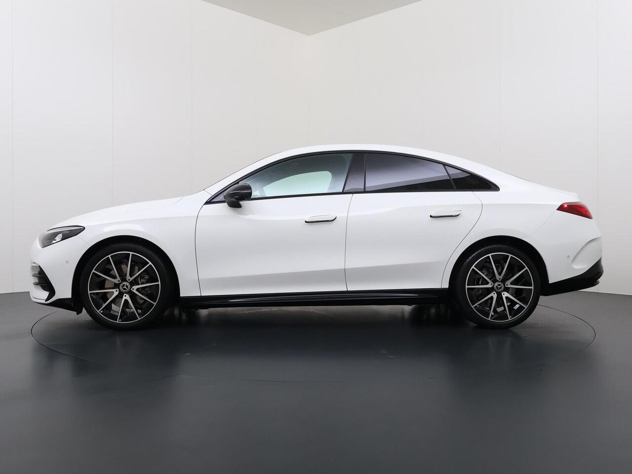 Mercedes-Benz CLA-KLASSE 250+ Launch Edition 85 kWh Accu | Memorystoelen | Warmtepomp | Multibeam Led | Stoelverwarming Voorin | Distronic Cruise Control | Achteruitrijcamera | Nightpakket | Dodehoekassistent