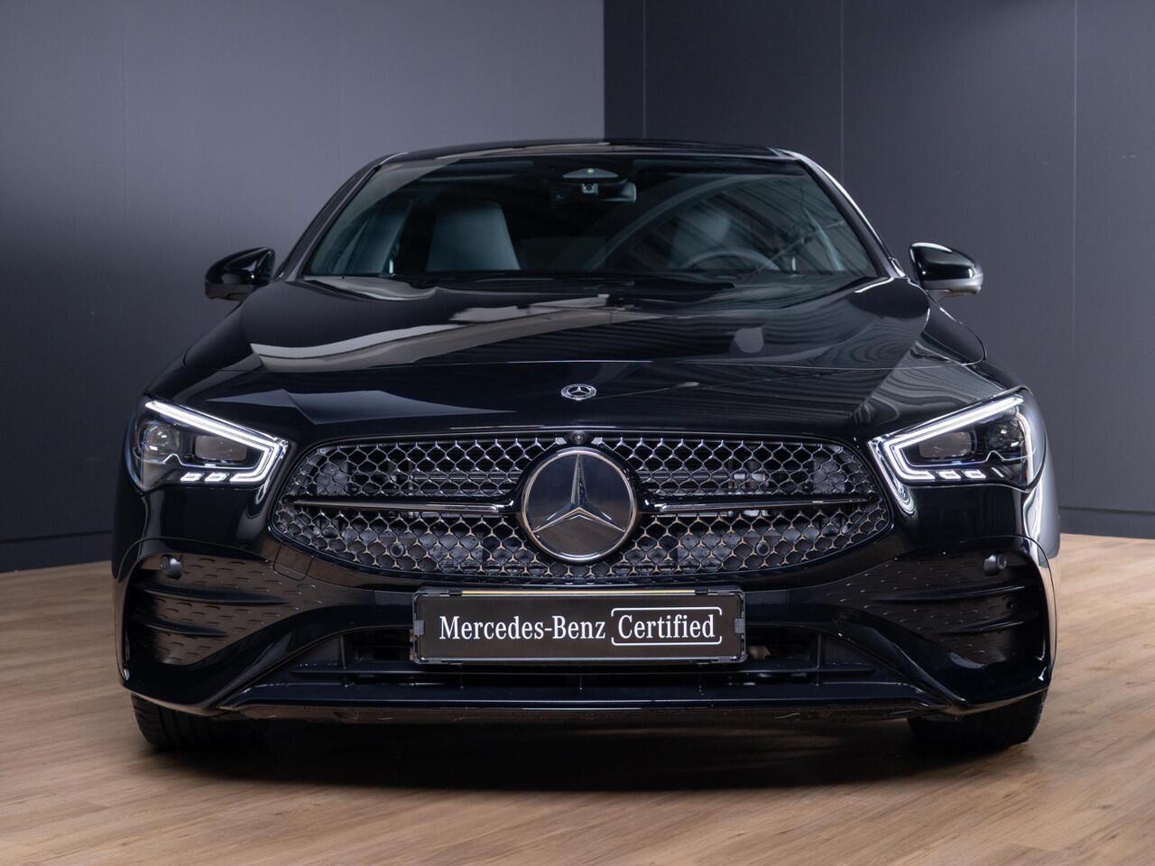 Mercedes-Benz CLA-KLASSE Shooting Brake 250 e Business Solution AMG Panorama dak
