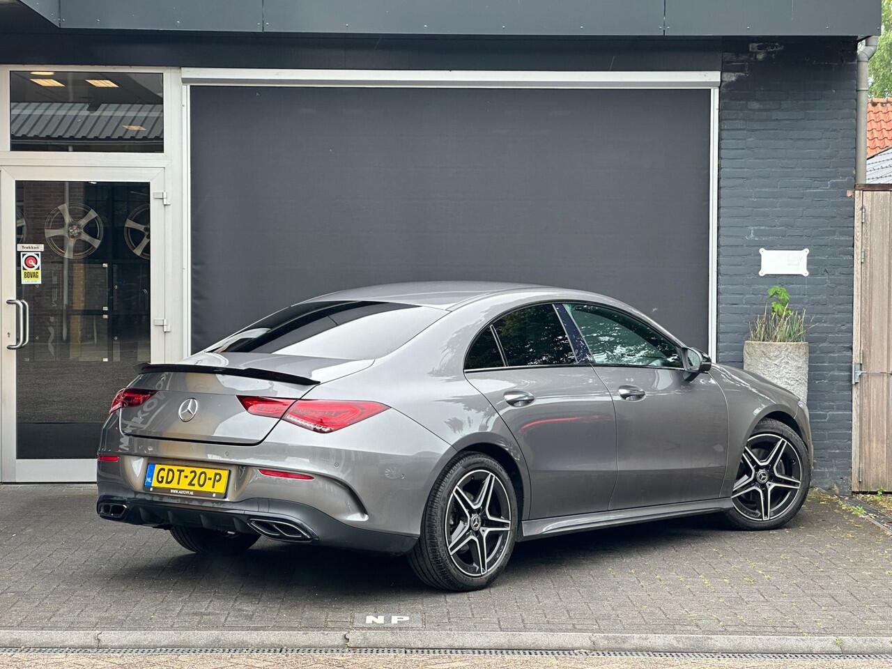 Mercedes-Benz CLA-KLASSE 180 AMG SFEER / BURMESTER / STOELVERWARMING / DEALER ONDERHOUDEN / CAMERA
