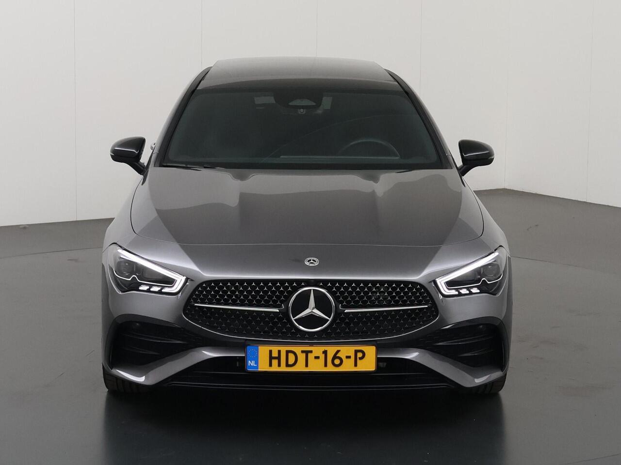 Mercedes-Benz CLA-KLASSE Shooting Brake 250e Star Edition AMG Line | Panorama schuifdak | MULTIBEAM LED | Nightpakket | Sfeerverlichting | Multispaak Velgen